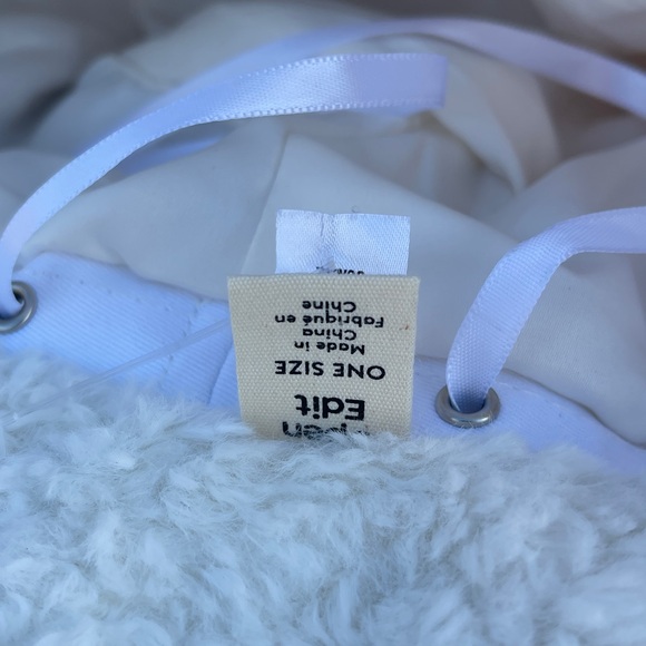 Open Edit NWOT Off White Faux Fur Bucket Hat OS - Picture 3 of 3